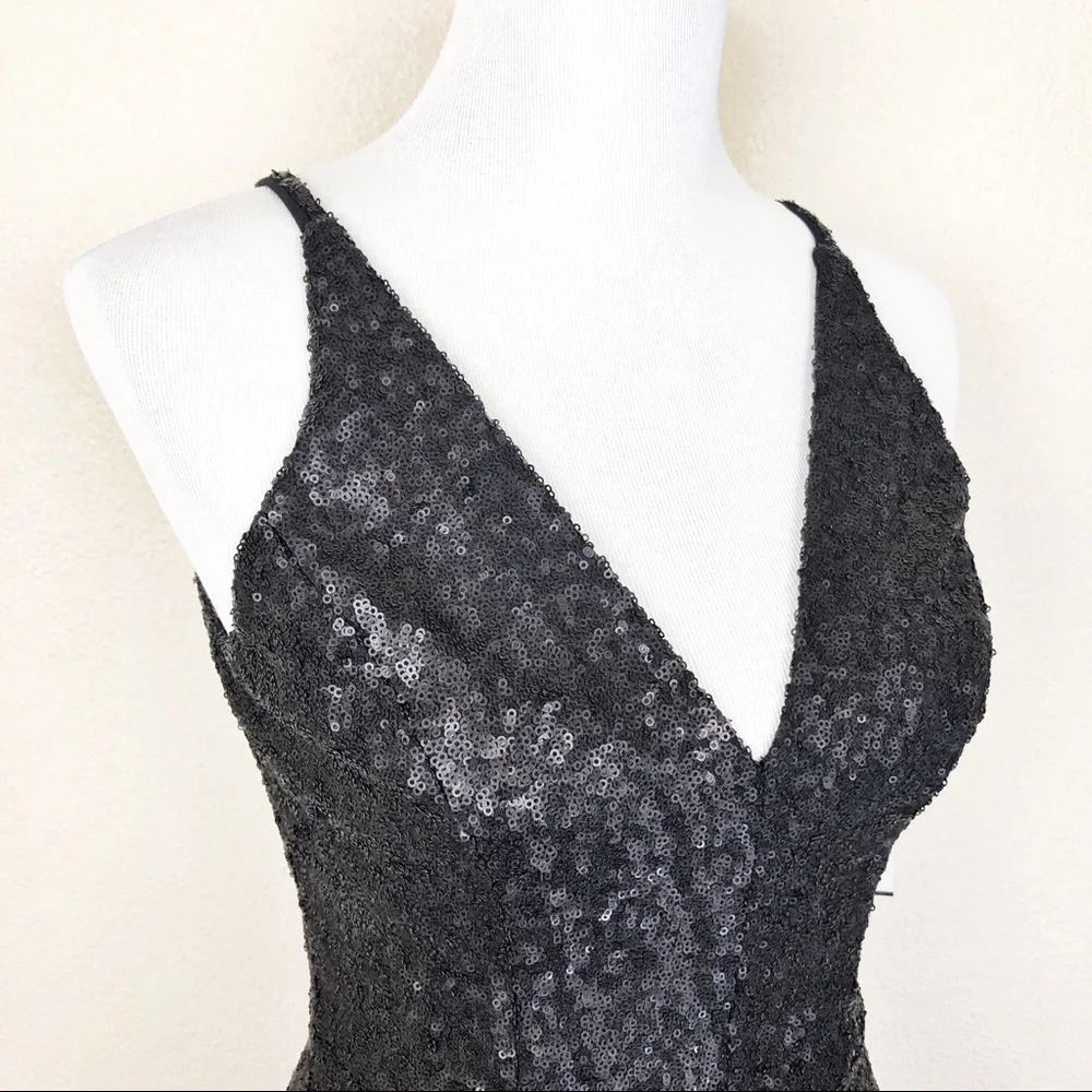 •DRESS the POPULATION• Black Joey Sequin Jumpsuit 70’s inspired - Picture 3 of 8